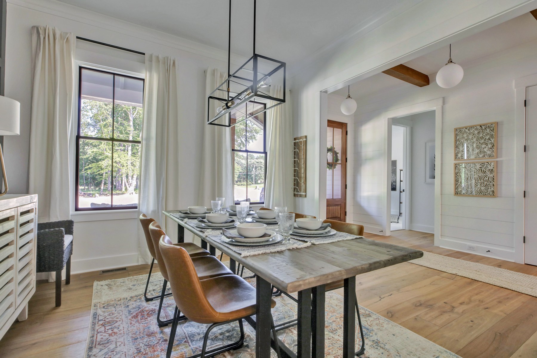 14 Dining Room